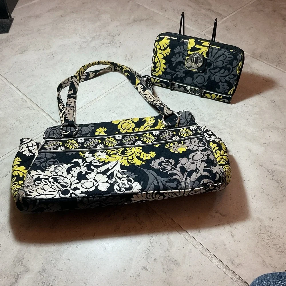 Retired Vera Bradley Baroque Shoulder Purse Handbag With Wallet, 2 Pcs - Picture 6 of 6